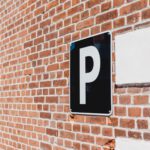 Z czego składają się systemy parkingowe?